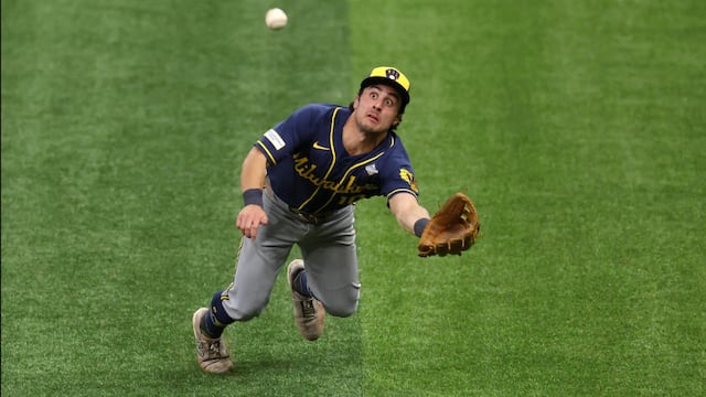 MILWAUKEE BREWERS APLASTAN 10-1 A TAMPA BAY RAYS