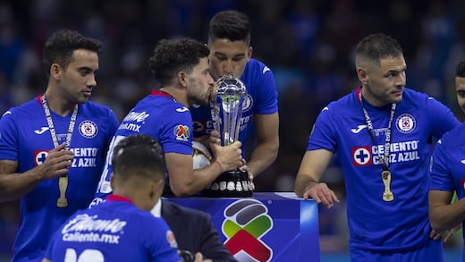 ¡Se acabó! Se fue Nacho Rivero y sólo queda un campeón de la Novena en Cruz Azul