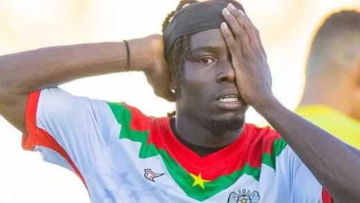 Una tragedia le llevó a perder un ojo y hoy brilla en la Copa Africana