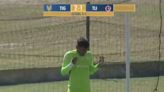 Portero de Tigres se entera en pleno partido de Liguilla que su papá murió