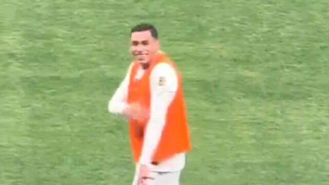 Captan a Luis Malagón provocando a fans de Chivas