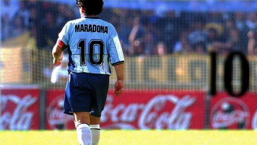 El Estadio de Napoli cambiará su nombre a "Diego Armando Maradona"