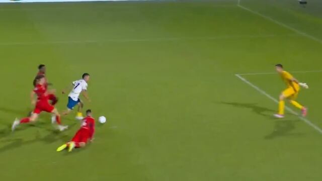 Chucky Lozano revive su mejor nivel con un golazo antes de unirse a la MLS