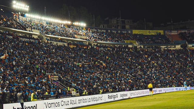 Aficionados de Cruz Azul mandan mensajes de apoyo al equipo gracias a Bankaool