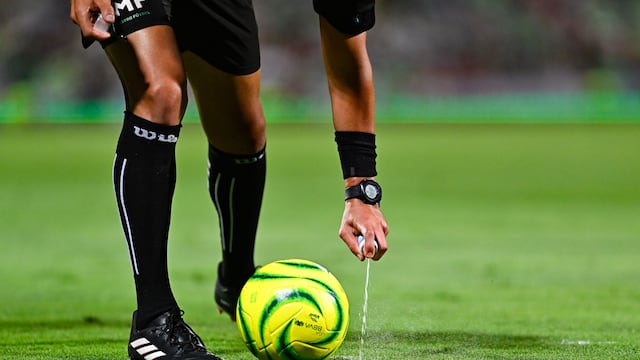 Destapan otro posible escándalo de apuestas en el futbol mexicano; ya hay un DT despedido.