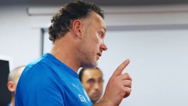 El regaño de Gabriel Milito en el vestidor de Chivas