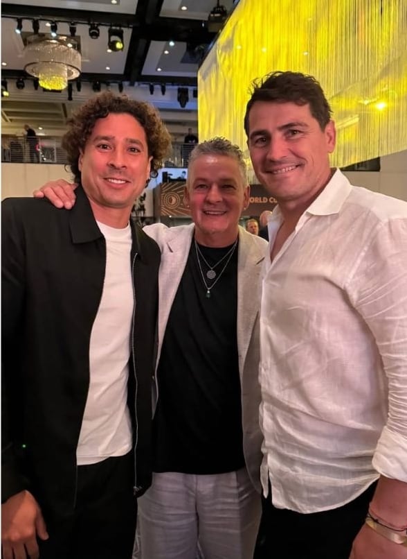Foto de Baggio, Ochoa e Iker Casillas.
