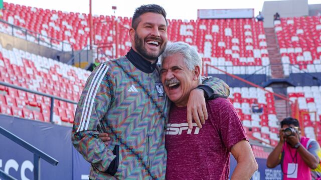 ¿Se burló de Gignac? La inesperada reacción del Tuca Ferretti tras el penal fallado del francés