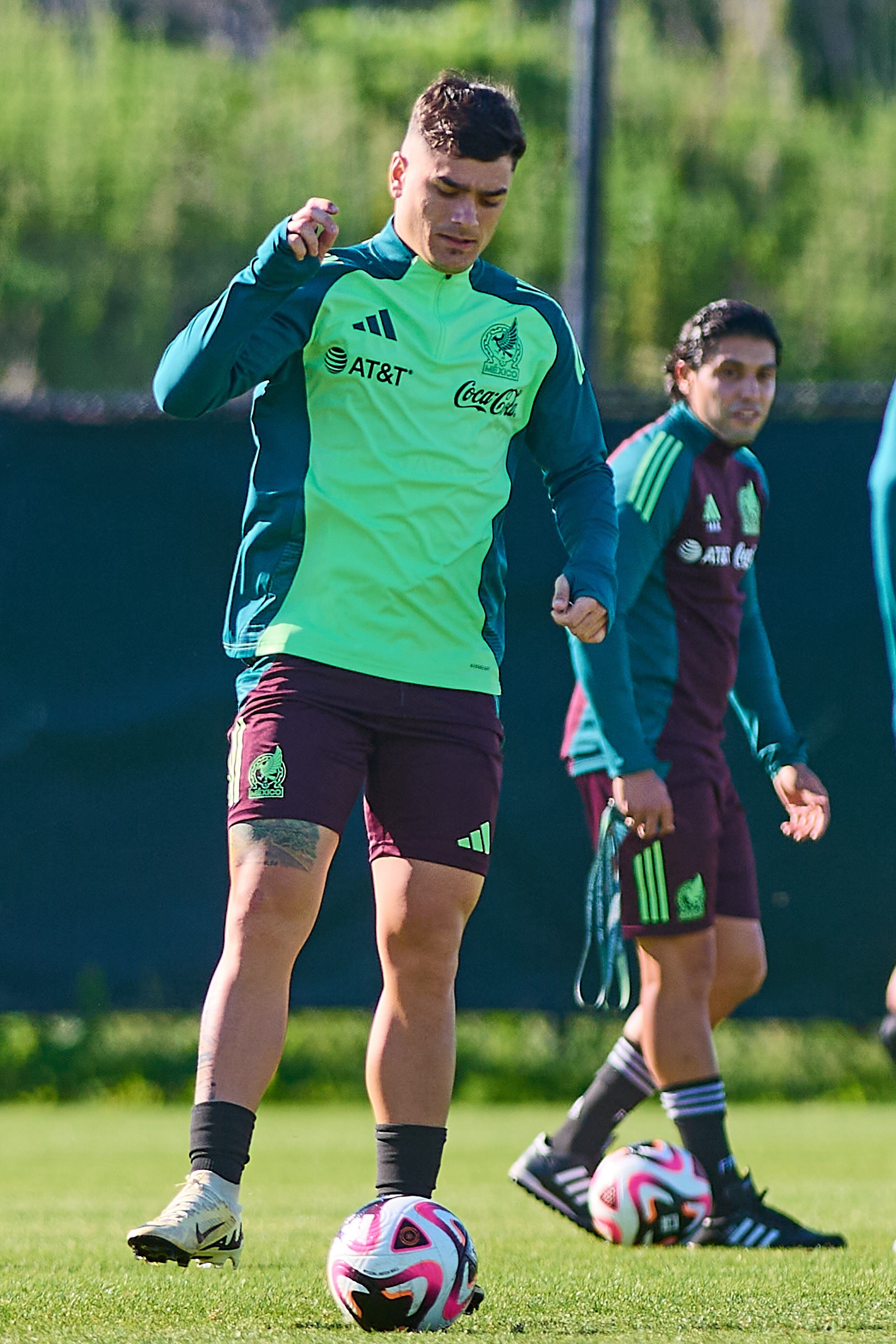 Club León también le bajaría un fichaje añorado a las Chivas; es un juvenil que juega en Argentina