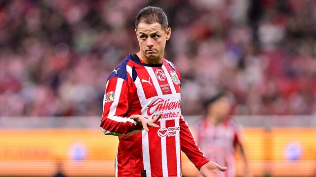 Chicharito fue criticado por aficionados de Chivas en las fotos que subió de sus vacaciones en Chicago