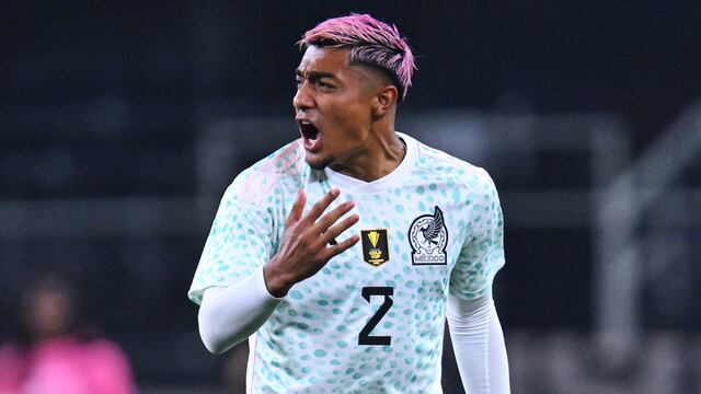 Julian Araujo se va del FC Barcelona