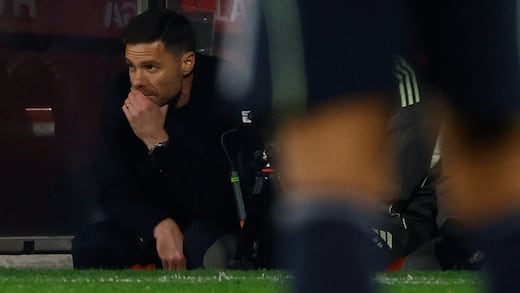 Xabi Alonso estaría por irse del Real Madrid; Zidane y Klopp suenan para sustituirlo