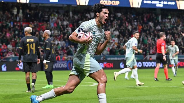 Raúl Jiménez está por llegar al top 3 de goleadores de la Selección Mexicana