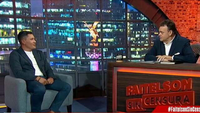 David Faitelson le pregunta a Cantante Guerrero cuánto ganan los árbitros en Liga MX