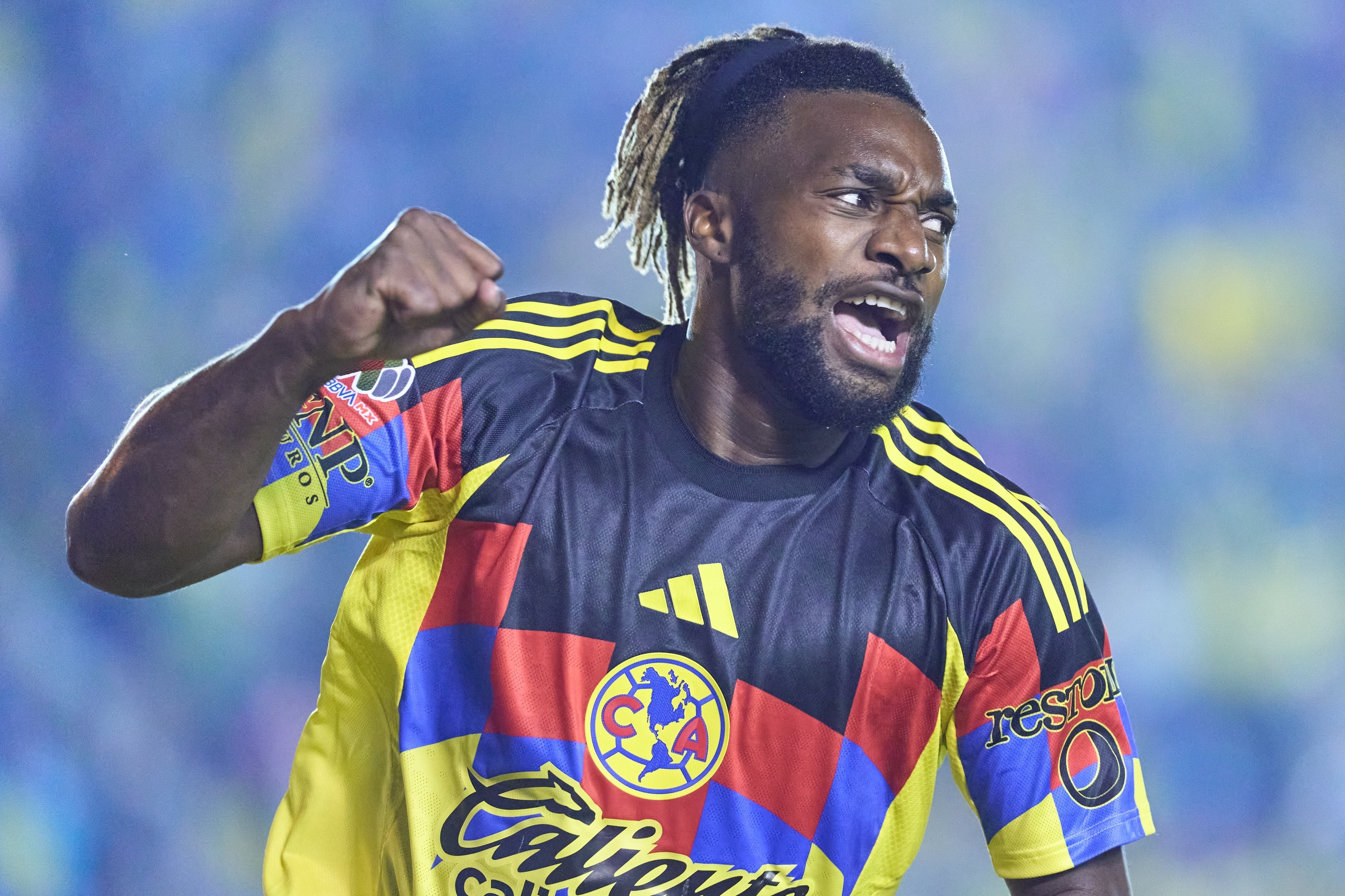 El día en que un fan le pidió un autógrafo a Allan Saint-Maximin y él le terminó regalando un Rolex.