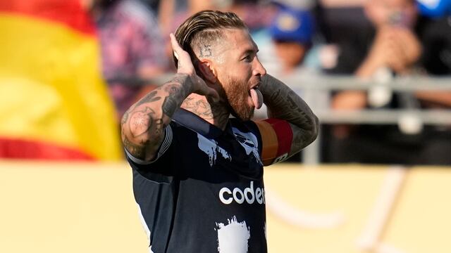 Sergio Ramos celebra tras anotar el gol del Monterrey en el empate 1-1 contra el Inter de Milán en el Mundial de Clubes.