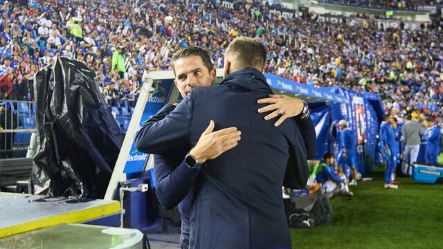 Los entrenadores que podrían sustituir a Fernando Gago tras su salida del Club Chivas