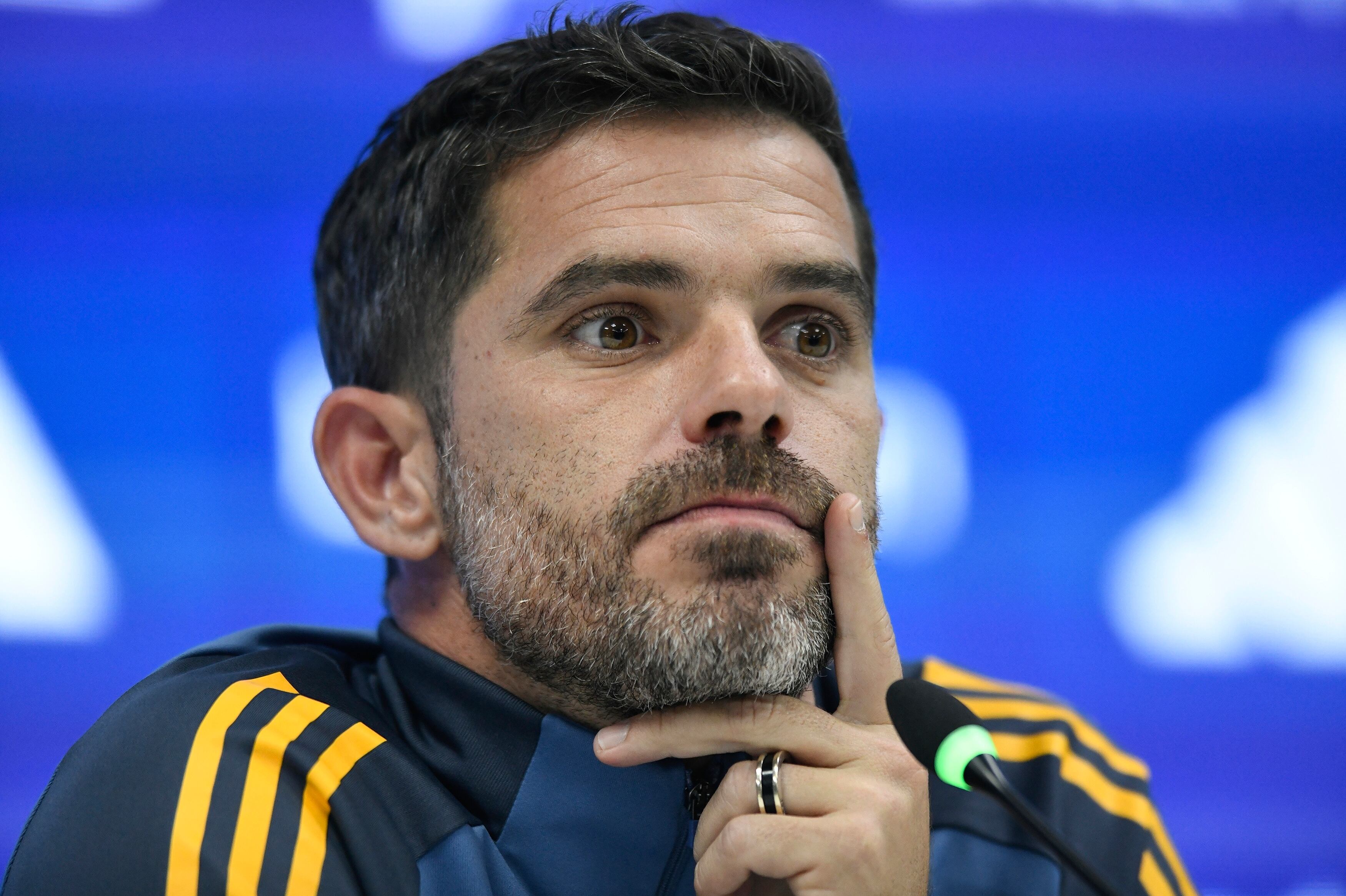 La afición se va en contra de Fernando Gago
