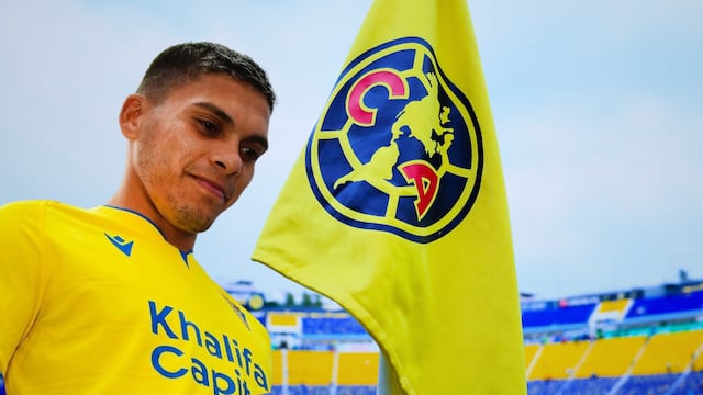 Brian Ocampo llegaría al Nido desde la Segunda División de España.