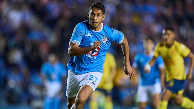 Luis Romo, jugador de Cruz Azul.