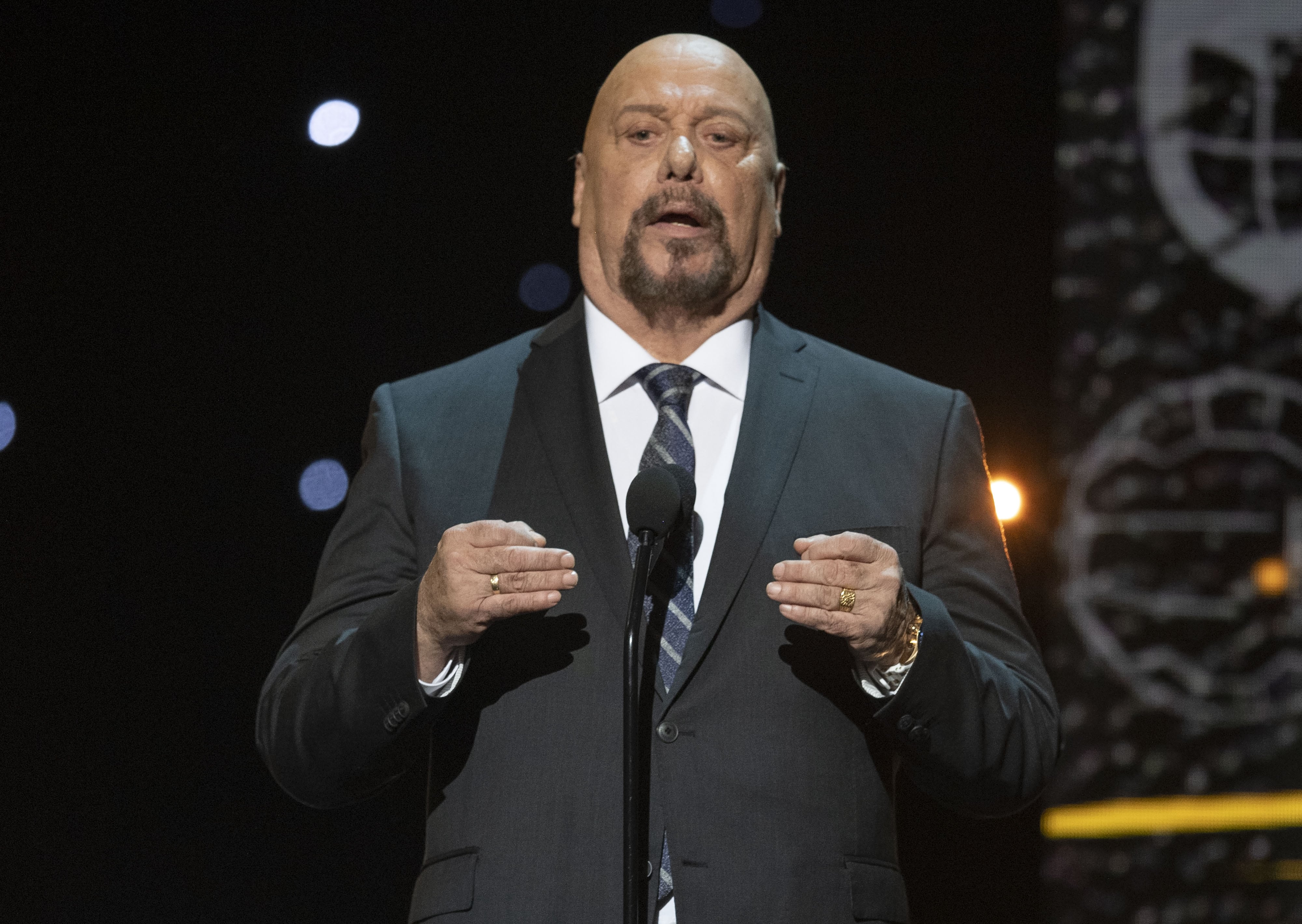 Perro Bermúdez dice adiós de Televisa