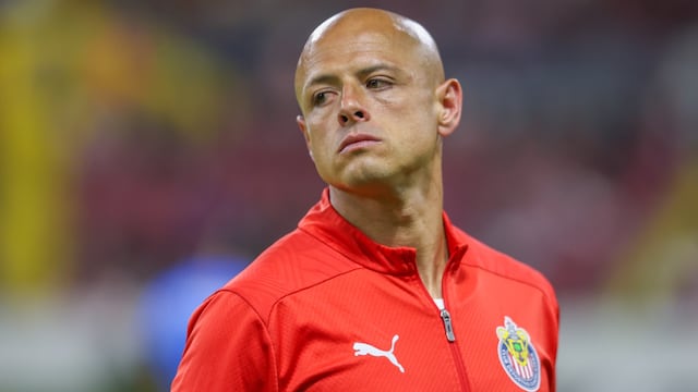 Revelan la razón por la que Chicharito no jugó en el último partido de Chivas