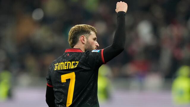 Santiago Giménez, jugador del AC Milan.