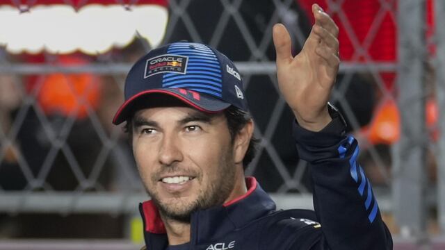 Revelan la verdadera razón por la que Red Bull no puede correr a Checo Pérez