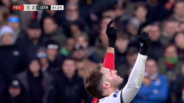 Santiago Giménez vuelve anotar con el Feyenoord