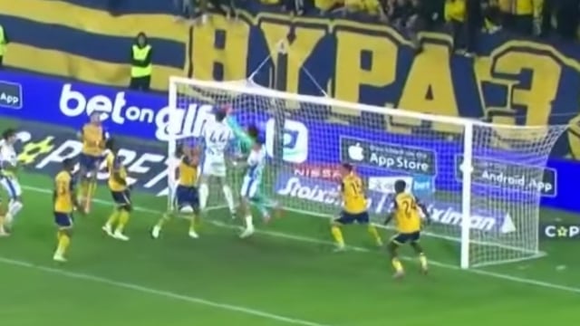 Memo Ochoa permitió un gol olímpico en Chipre justo en un momento donde la portería de la Selección Mexicana está en juego