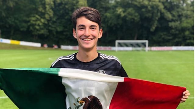 Loco Abreu ficharía a su hijo para Xolos de Tijuana; tiene nacionalidad mexicana.