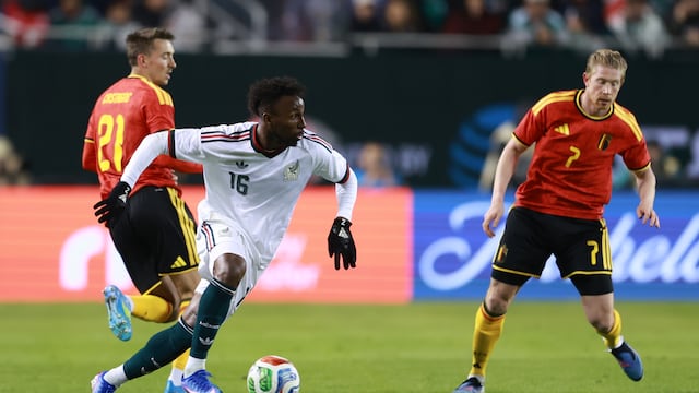 México derrota a Bélgica en Chicago en partido amistoso.