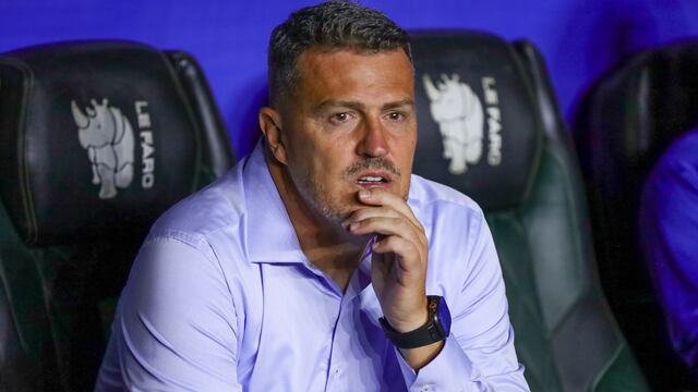 Óscar García tiene nuevo trabajo en la prensa mexicana tras su fracaso en Chivas.