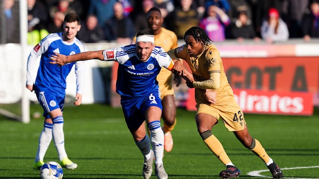 ¡La belleza de la FA Cup! Equipo de la sexta división eliminó al vigente campeón
