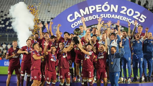 Con sabor a México; cinco exjugadores de la Liga MX se consagran con el Lanús en la Copa Sudamericana 2025