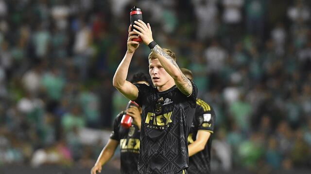 Mateusz Bogusz sí llegará a Cruz Azul