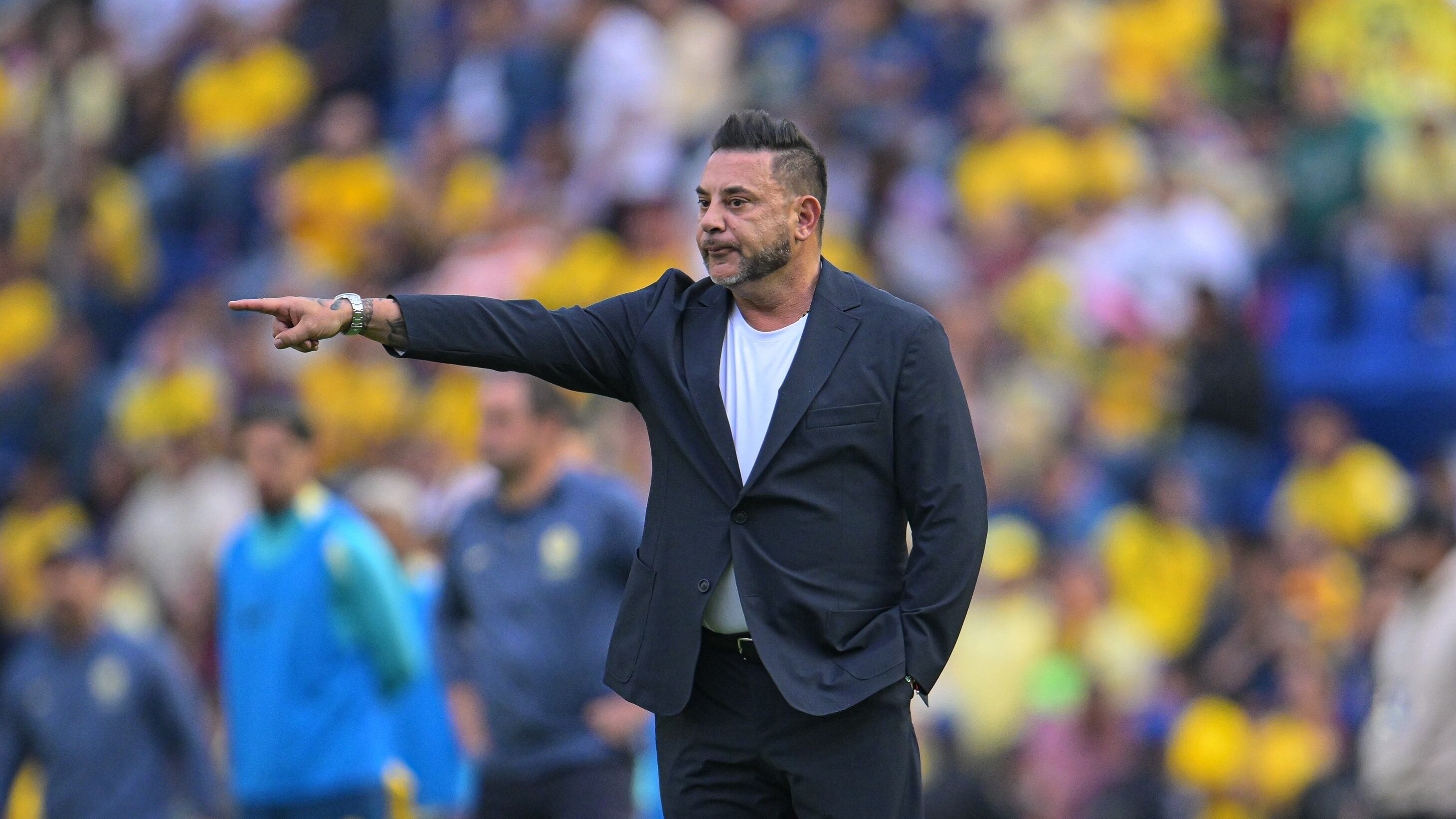 Turco Mohamed en el América vs Toluca.