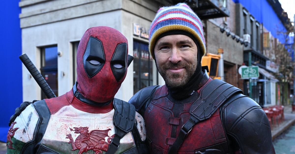 ¿Viste al Deadpool futbolista? La extraña variante que sale en la ...