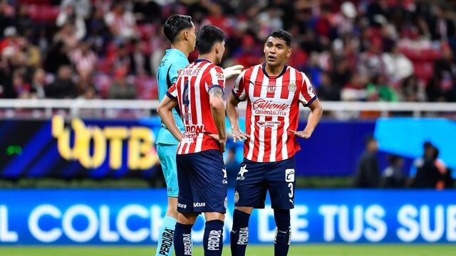 Revelan que jugadores de Chivas ya no quieren refuerzos