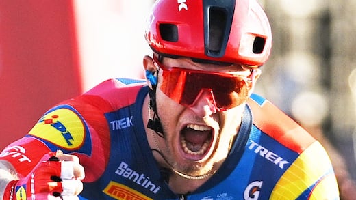 UAE Tour – Etapa 4: Milan impone su potencia; la general no se mueve