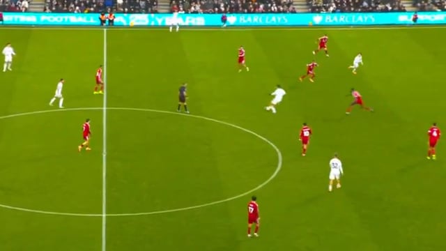 La brutal asistencia de Raúl Jiménez en el Fulham vs Liverpool de la Premier League