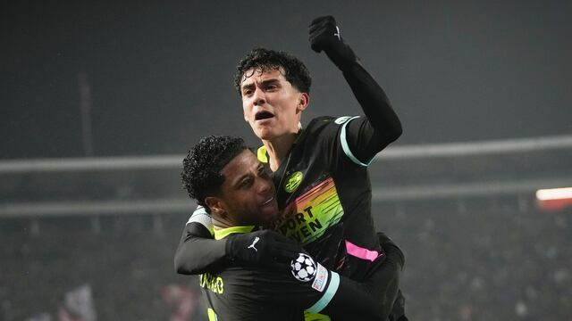 Richard Ledezma queda libre en verano y Chivas quiere convertirlo en su refuerzo.