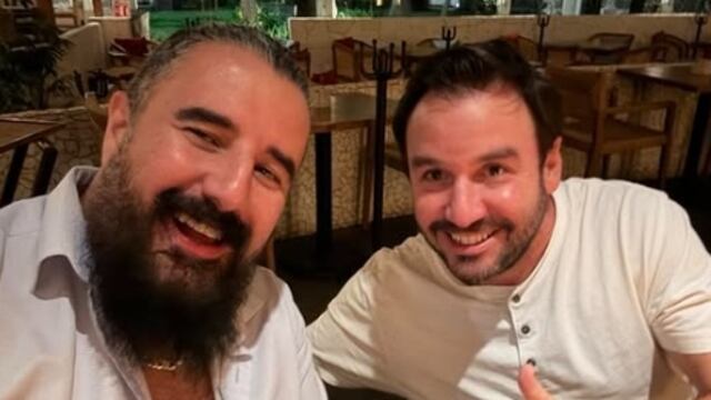 La foto de Álvaro Morales con Fernando Cevallos levantó sospechas sobre un posible paso del comunicador a ESPN.