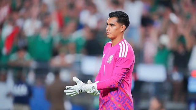 Raúl Rangel, Futbolista mexicano
