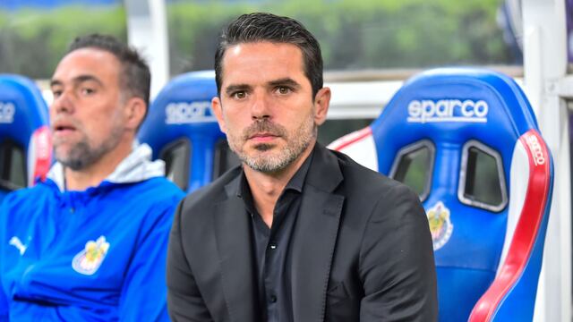 Boca Juniors y Riquelme buscan convencer a Fernando Gago