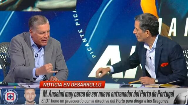 Ricardo Peláez manda a terapia a Javier Alarcón por justificar salida de Martín Anselmi