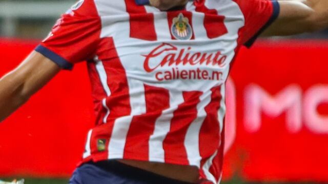 Chivas anuncia la salida de uno de sus delanteros; jugará en la MLS.