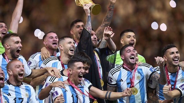 Escándalo en Argentina: Selección cobró millones de dólares por Qatar 2022 y querían pagar en pesos a jugadores