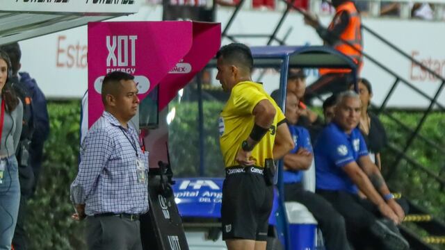 Revisiones del VAR se transmitirán en pantallas de los estadios