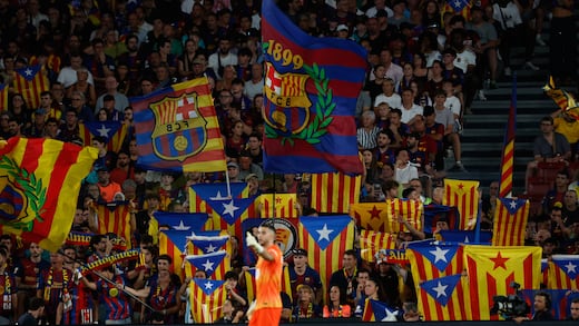 De homenajear a España a 10 mil esteladas: la polémica noche del Barcelona en el Camp Nou